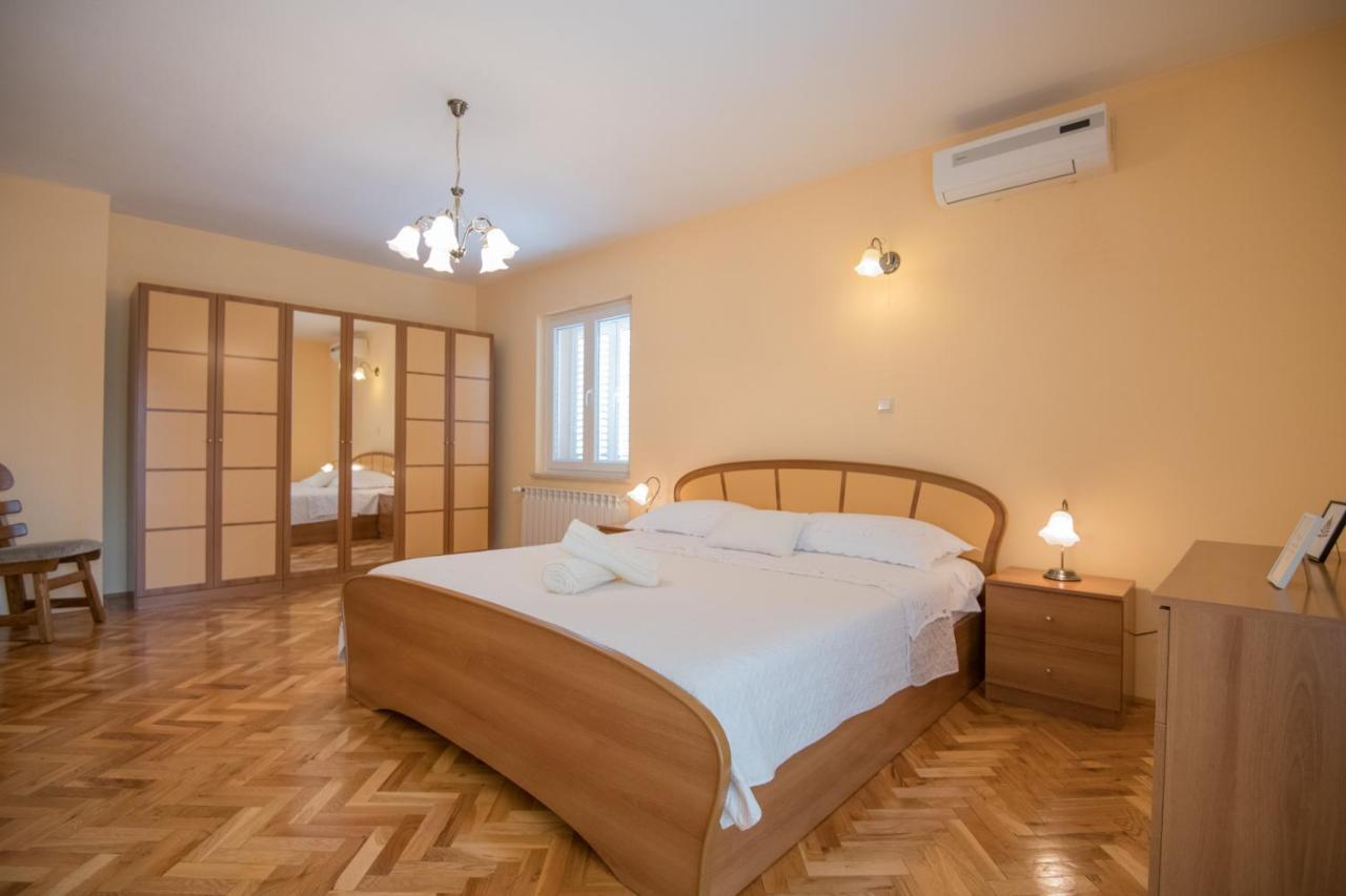Villa Glorija Grubine Esterno foto